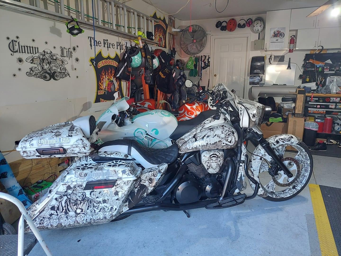 Honda VTX 1300 Manual Center Stand | Backyard Air Suspension