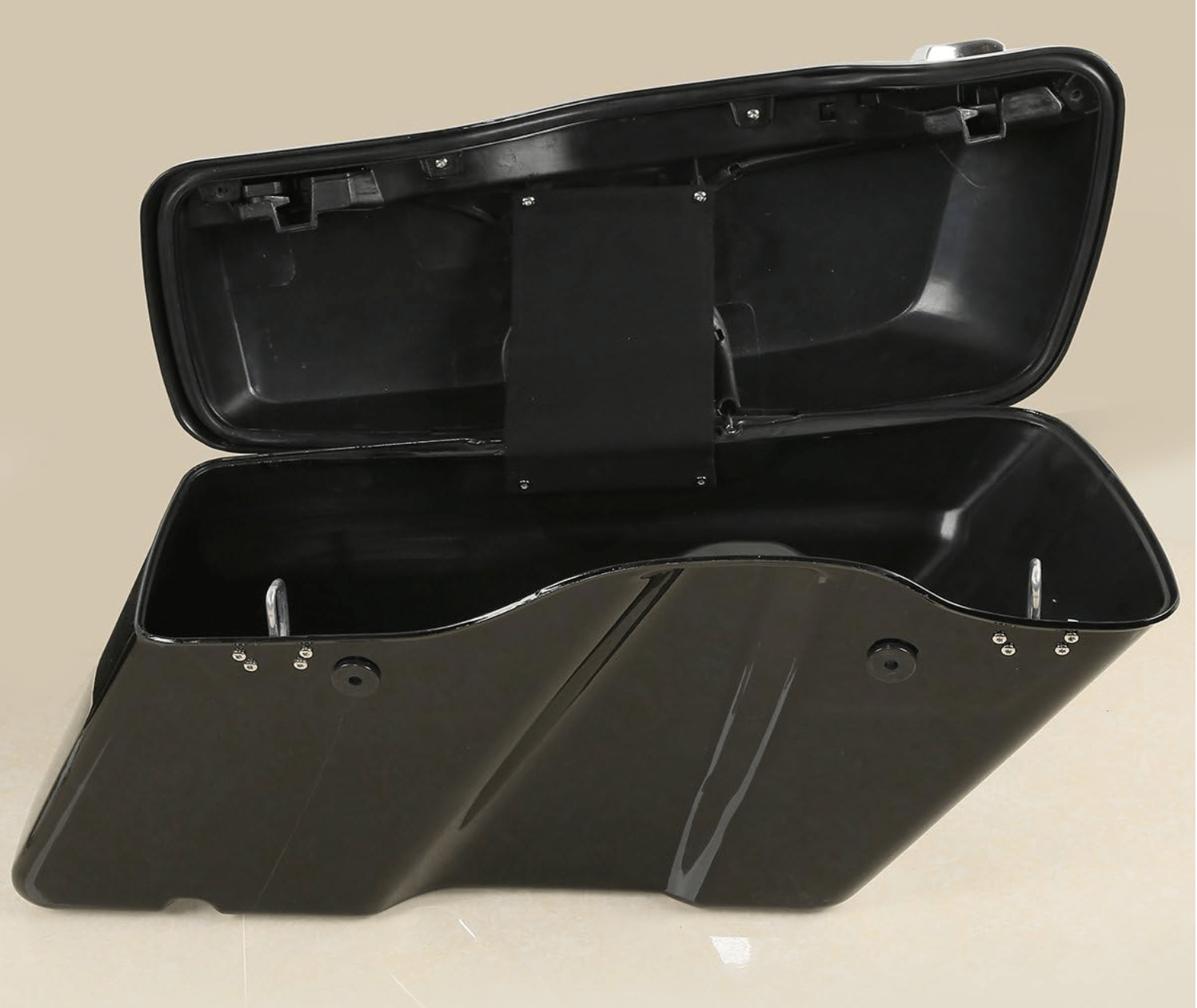 Honda VTX 1300 Shorty Bagger Kit - Backyard Air Suspension & Innovations, LLC.