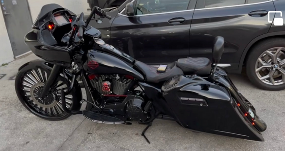 Harley Adjustable Manual Center Stand - Backyard Air Suspension & Innovations, LLC.